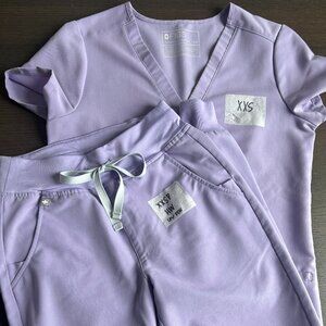 Figs Set XXS/XXSP Casma and HW Zamora Set in Lavender Dew